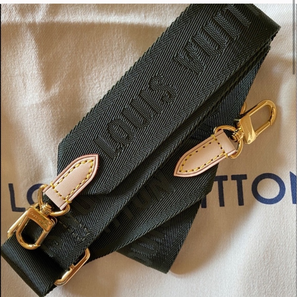 Authentic Louis Vuitton Khaki Strap w/ coin purse